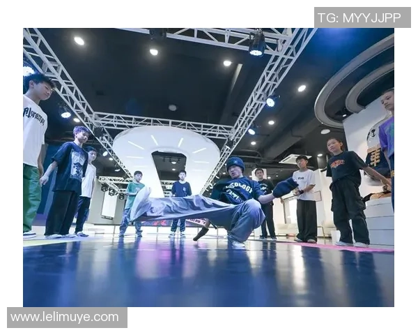 成都街舞队如何在世界滑板锦标赛中实现华丽转型与突破